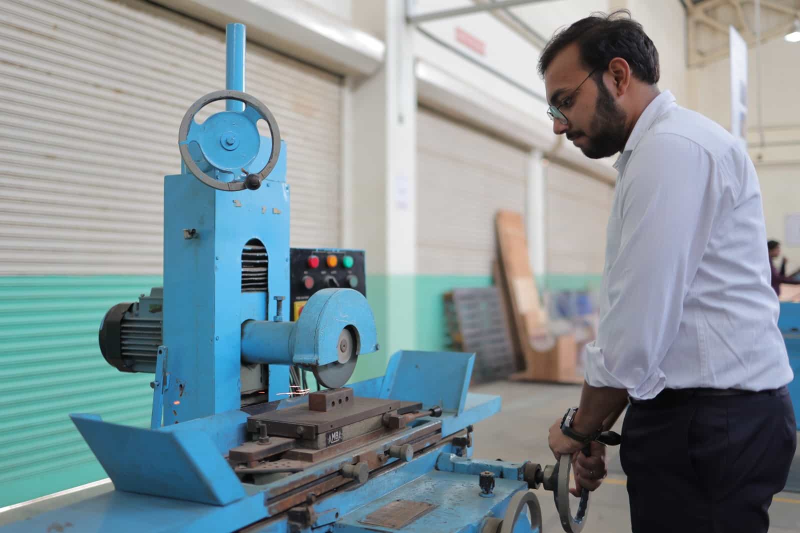 btech mechanical lab