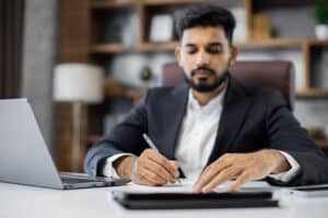 How to Become a Corporate Lawyer